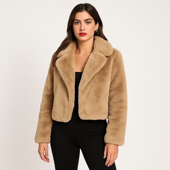 Cropped Faux Fur Womens Jacket Sz L Beige Plush Mob Wife Teddy Preppy Forever 21 - Picture 1 of 10